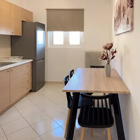 Thetis Ii, The House アパート