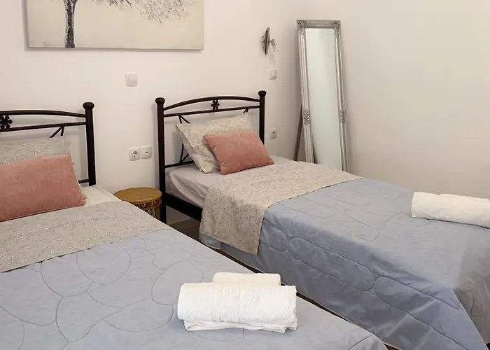 Thetis Ii, The House * Vivári